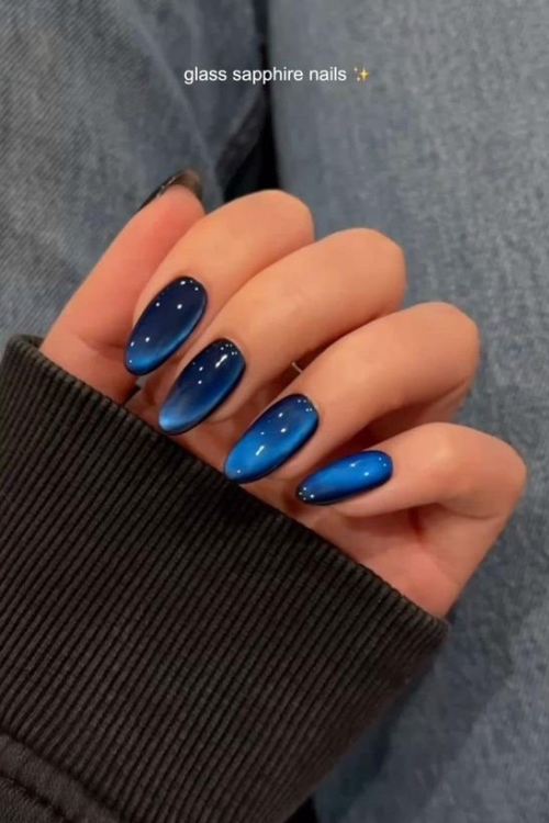 blue nails