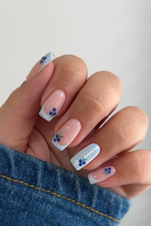 blue summer nails 
