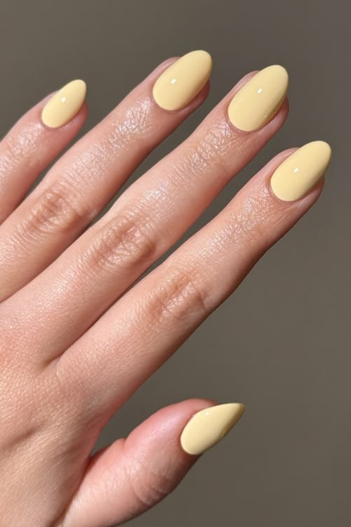 butter yellow nails